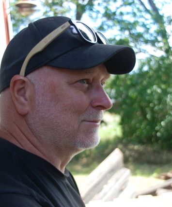 Tommy Nordin with sunglasses